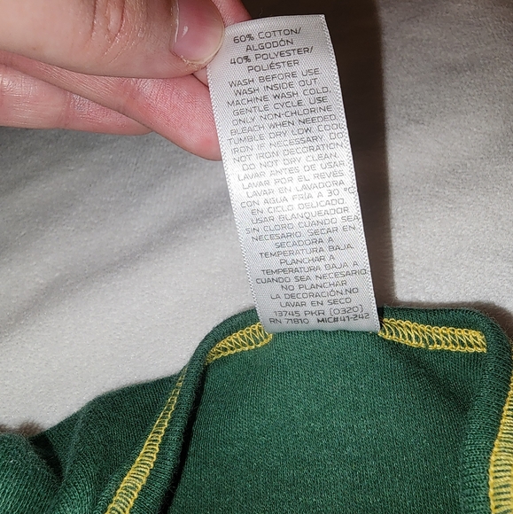 PACKER'S FAN- NFL- 6/12M Packer's green and yellow short sleeve bodysuit - Picture 5 of 6